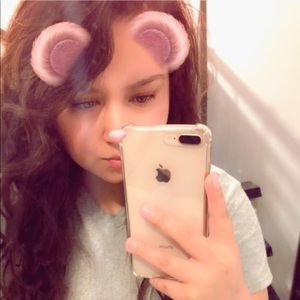 Meet your Posher, Marisol